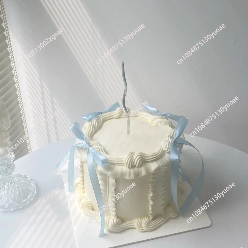 Simulation Cake Model Ornament - Photography Desk recension och pris